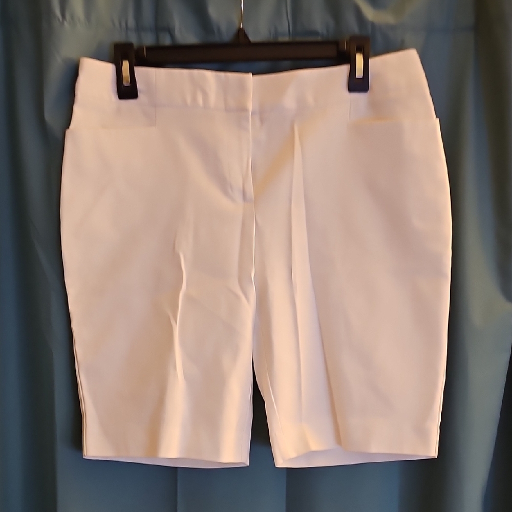 B1G1! Apt. 9 White Bermuda Shorts Tailored Cotton-Blend